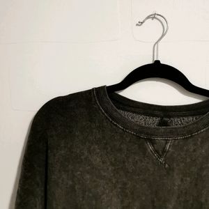 New with tags 🖤 grey/black crewneck
